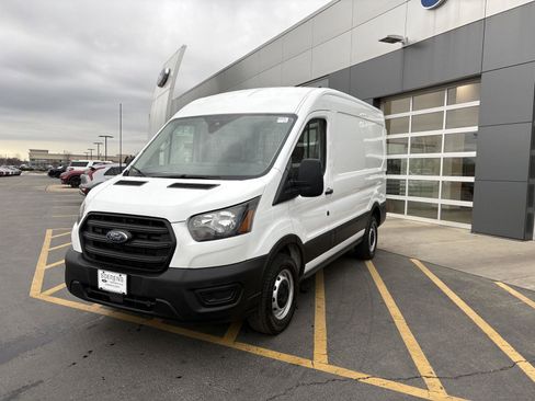 Used 2020 Ford Transit 250 Medium Roof image 3
