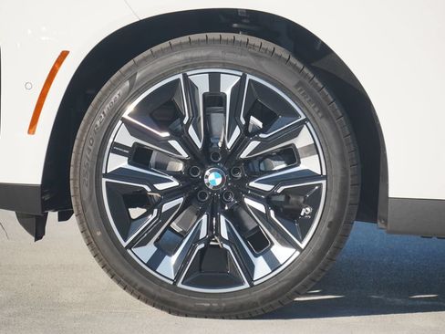Used 2026 BMW X3 xDrive30i w/ Premium Package AWD/4WD image 5