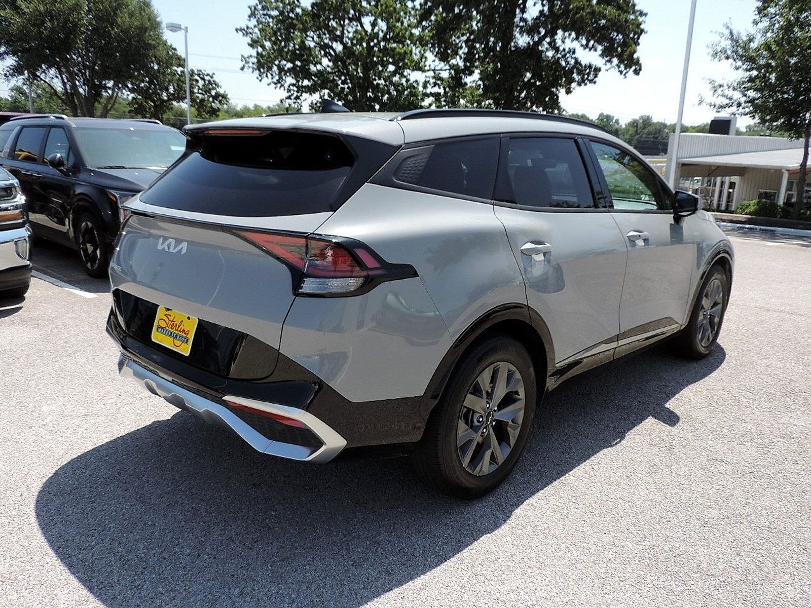 Used 2023 Kia Sportage SX FWD image 5