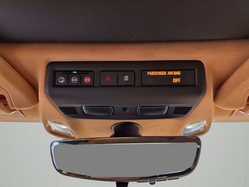 Used 2022 Chevrolet Corvette Stingray Premium Cpe w/ Engine Appearance Package image 34