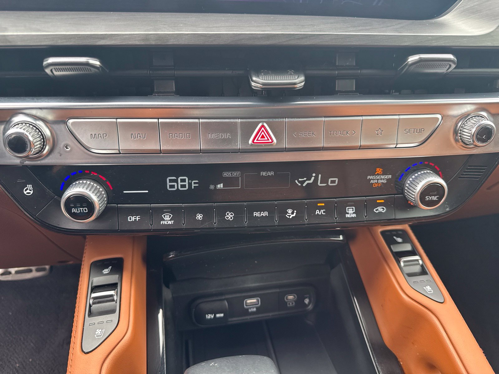 Used 2024 Kia Telluride SX X-Line AWD/4WD image 22