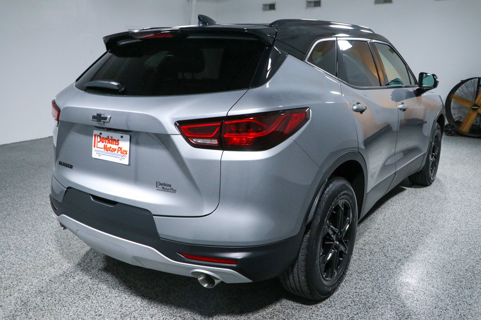 Used 2023 Chevrolet Blazer LT w/ Midnight/Sport Edition FWD image 7