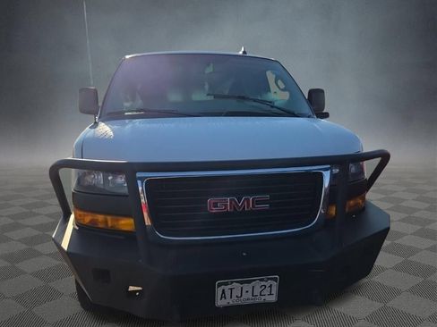 Used 2019 GMC Savana 2500 w/ Driver Convenience Package RWD image 7
