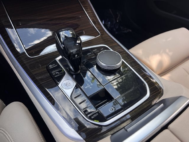 Used 2021 BMW X5 sDrive40i w/ Premium Package RWD image 27