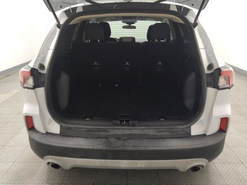 Used 2020 Ford Escape SE FWD image 29