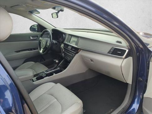 Used 2017 Kia Optima EX image 22