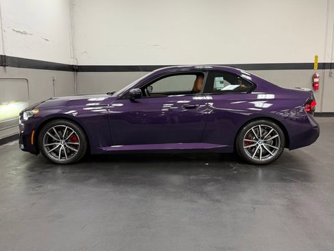 Used 2024 BMW 230i Coupe w/ Convenience Package RWD image 8
