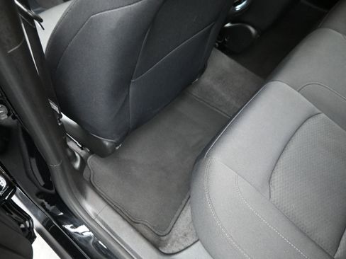 Used 2024 Chevrolet Malibu LT image 18