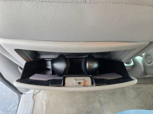 Used 2006 Pontiac Montana SV6 w/ Convenience Package FWD image 35