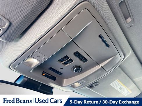 Used 2015 GMC Yukon XL SLT w/ Open Road Package image 43