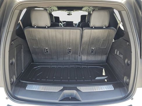 Used 2025 GMC Yukon AT4 Ultimate w/ LPO, Floor Liner Package AWD/4WD image 29