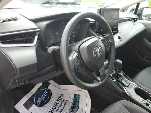 Certified 2024 Toyota Corolla LE FWD image 19
