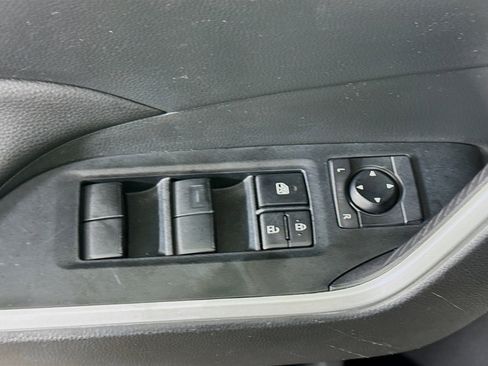 Used 2024 Toyota RAV4 LE FWD image 23