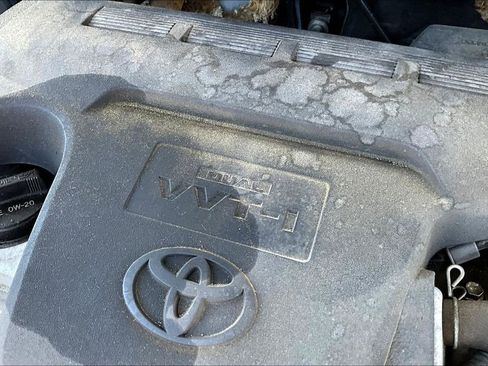 Used 2017 Toyota Camry XLE FWD image 33