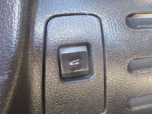 Used 2013 Ford Edge Limited w/ Canadian Touring Pkg image 14