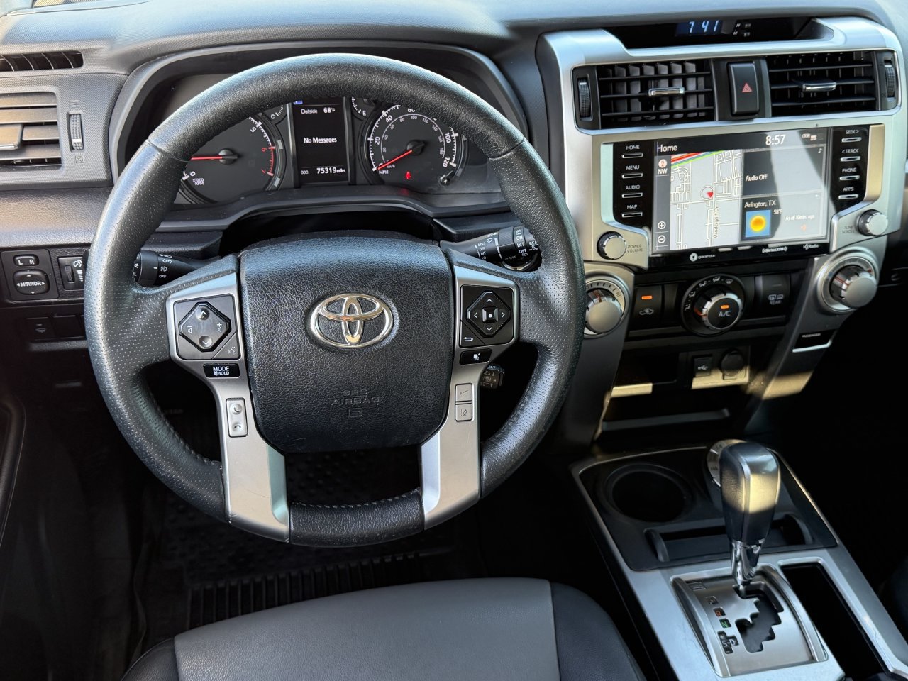 Used 2021 Toyota 4Runner SR5 Premium w/ Moonroof Package AWD/4WD image 11