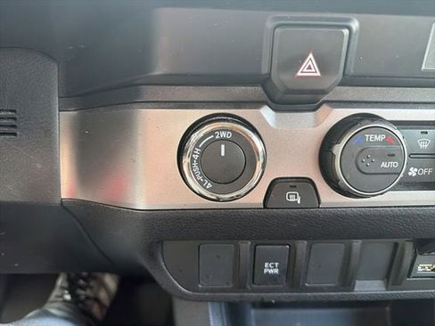 Certified 2023 Toyota Tacoma SR AWD/4WD image 19