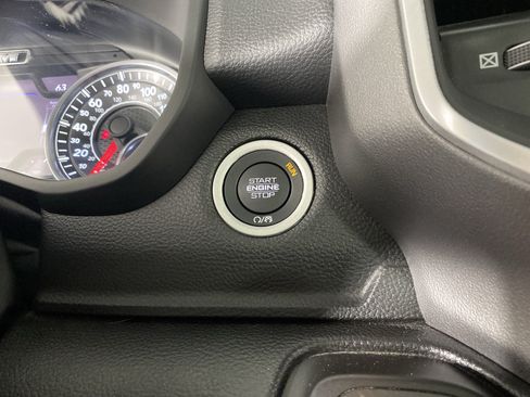 Used 2023 RAM 1500 Big Horn AWD/4WD image 28