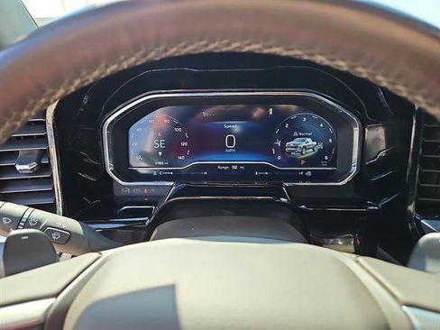 Used 2024 Chevrolet Silverado 1500 LTZ image 12