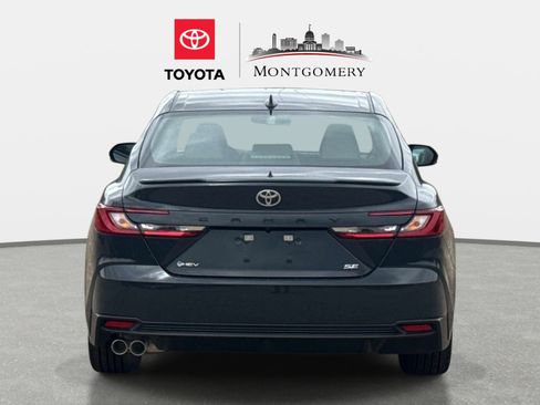 New 2026 Toyota Camry SE FWD image 4