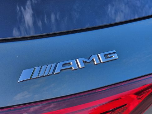 Used 2022 Mercedes-Benz GLE 53 AMG 4MATIC image 40