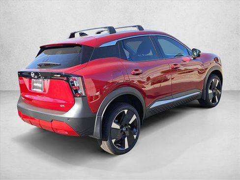 New 2026 Nissan Kicks SR image 2