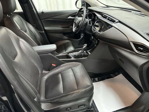 Used 2020 Buick Encore GX Essence w/ Advanced Technology Package image 18