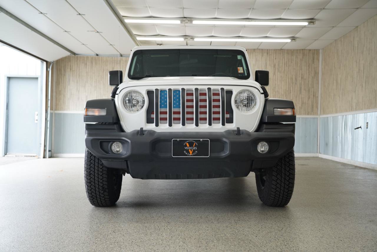 Used 2018 Jeep Wrangler Unlimited Sport S AWD/4WD image 2