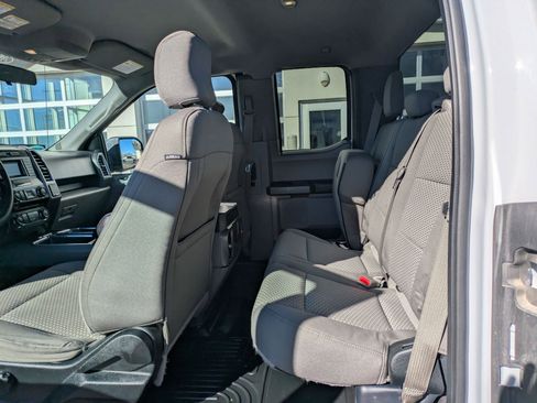 Used 2016 Ford F150 XLT image 26