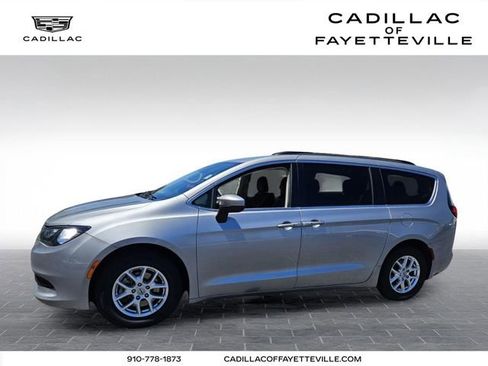 Used 2021 Chrysler Voyager Lxi FWD image 1