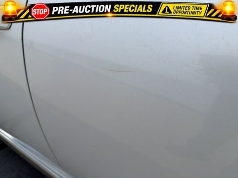 Used 2013 Lexus RX 350 AWD w/ Navigation Pkg image 16