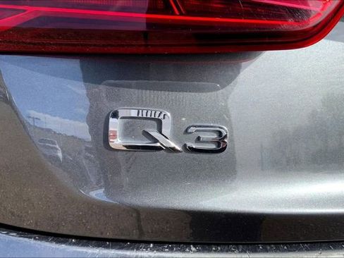 Used 2018 Audi Q3 2.0T Premium w/ Convenience Package image 8