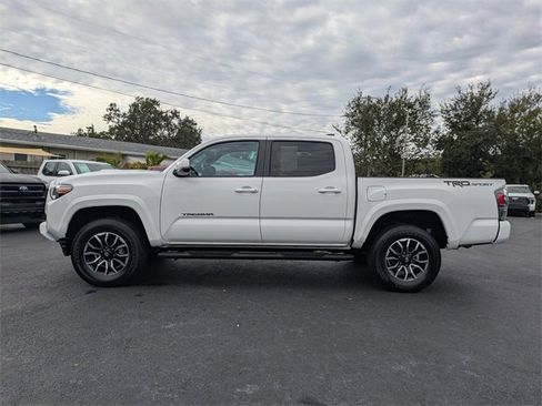 Used 2023 Toyota Tacoma TRD Sport image 7