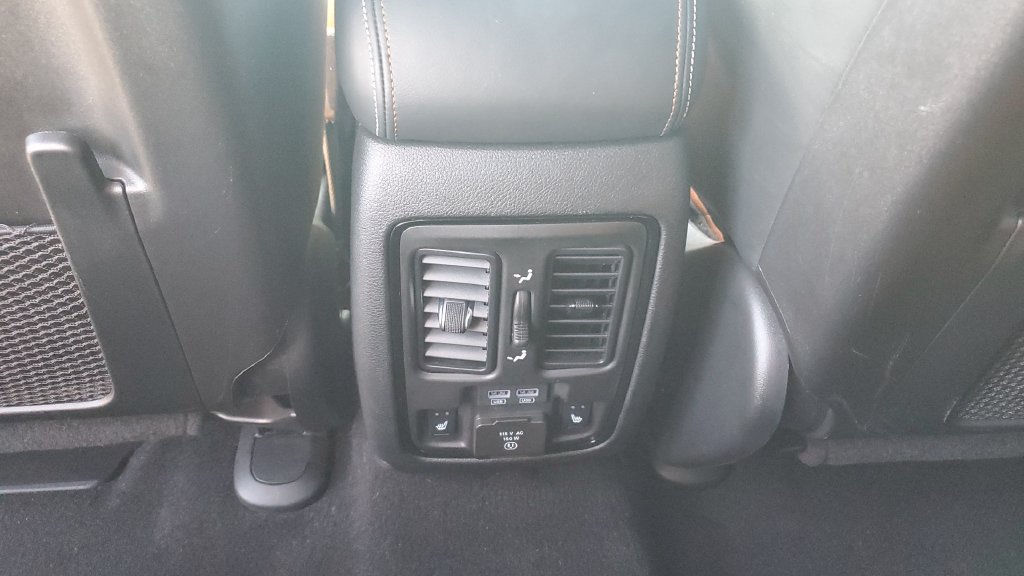 Used 2025 Dodge Durango SRT Hellcat AWD/4WD image 14