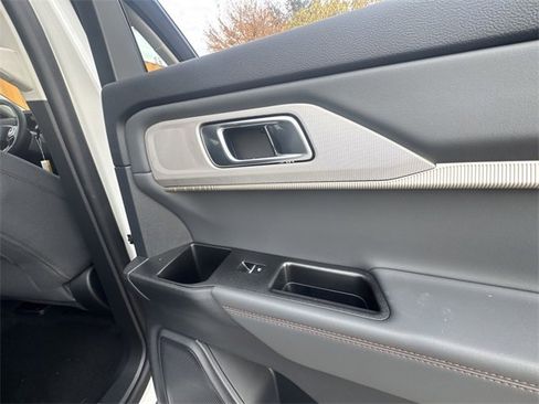 New 2026 Ford Explorer Active image 14