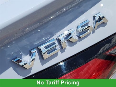 New 2025 Nissan Versa SR w/ Trunk Package image 8