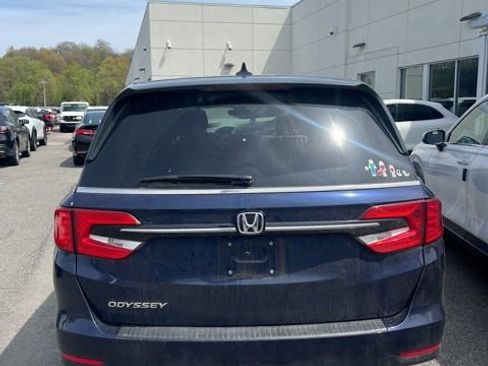 Used 2023 Honda Odyssey EX-L image 6