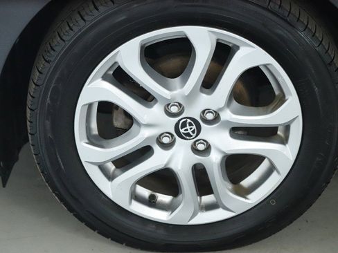 Used 2018 Toyota Yaris iA image 37