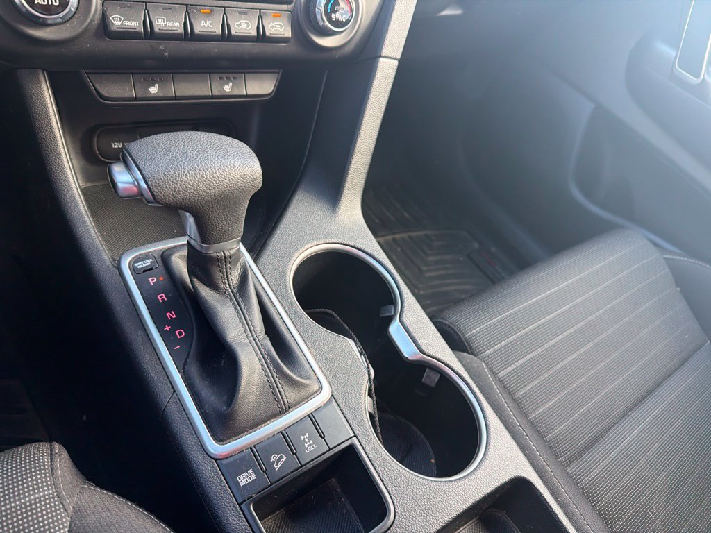 Used 2021 Kia Sportage LX w/ LX AWD Popular Package image 13