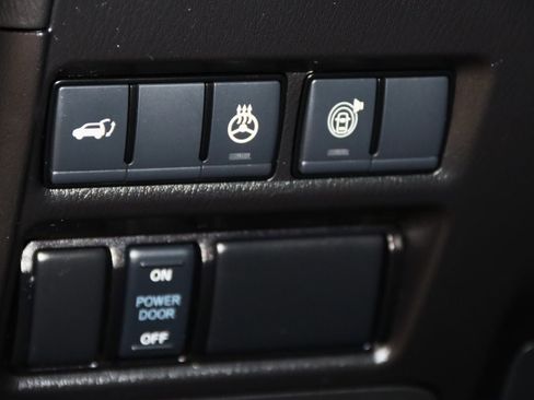 Used 2024 INFINITI QX80 Luxe image 42