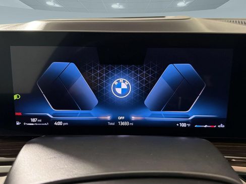 Used 2026 BMW X5 sDrive40i RWD image 21