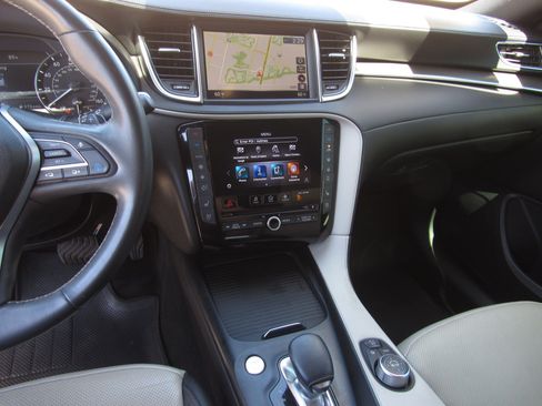 Used 2023 INFINITI QX55 Essential AWD/4WD image 19