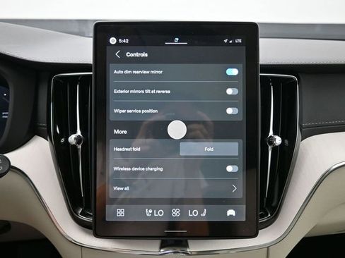 New 2026 Volvo XC60 T8 Ultra w/ Protection Package Premier image 19