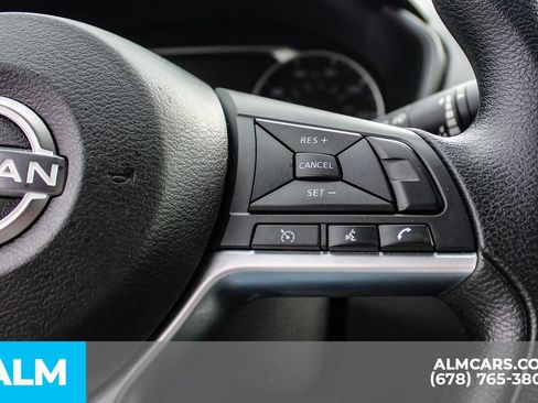Used 2024 Nissan Altima 2.5 SV FWD image 26