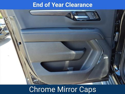 New 2025 Chevrolet Suburban Premier image 27