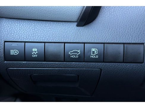 Used 2022 Toyota Camry SE FWD image 28