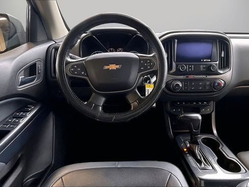 Used 2019 Chevrolet Colorado Z71 image 12