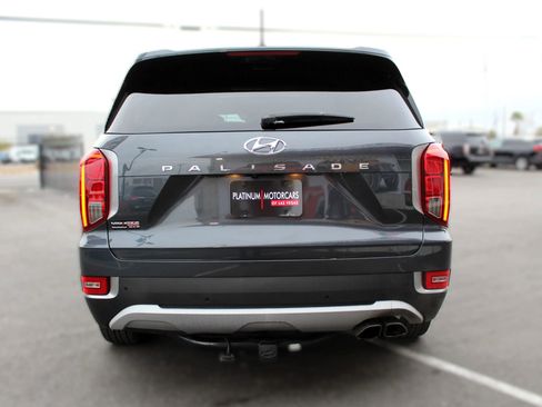 Used 2020 Hyundai Palisade SEL w/ Premium Package image 5