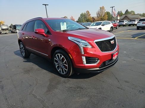 Used 2025 Cadillac XT5 Sportv image 71