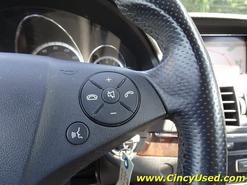 Used 2011 Mercedes-Benz E 350 Cabriolet image 21